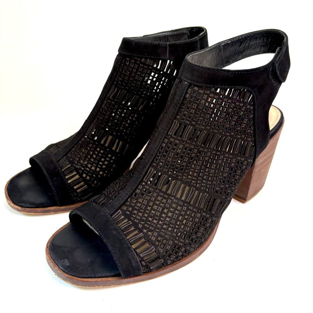Vince Camuto Keannie Sandals (Size 8.5)